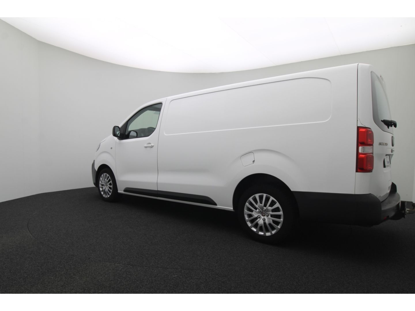Fahrzeugabbildung Fiat Scudo L3 SX Automatik, AHK, Navi, Kamera,