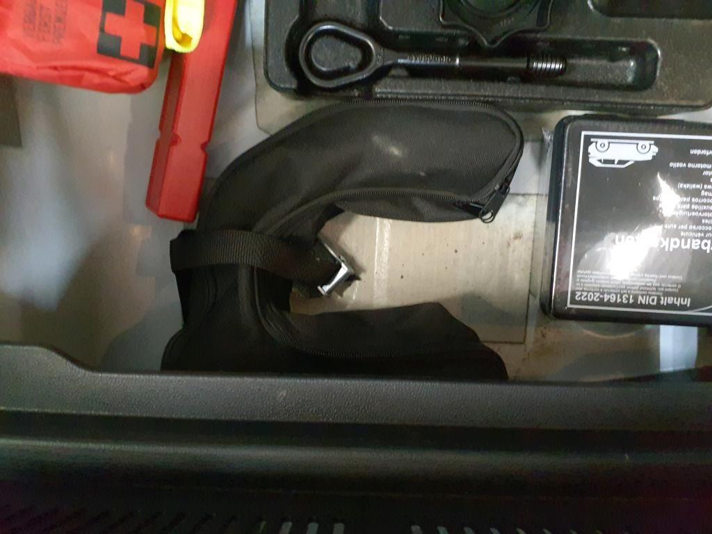 Volkswagen Polo Style 1.0 TSI 70kW 5-Gang 4 Türen, миниатюра 20