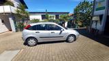 Ford Focus 1,8 Viva, im Auftrag zu verkaufen - Ford Focus aus 2004: Viva