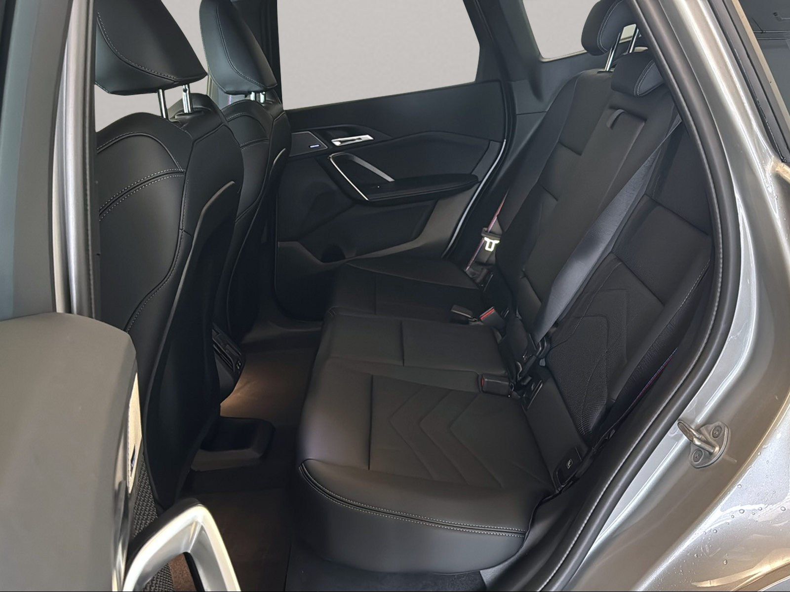 BMW iX1 - Bild 9