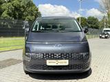 Hyundai Staria / 9 Sitze / El.Türen / 360° Kamera / PANO - : Elektrische Wegfahrsperre