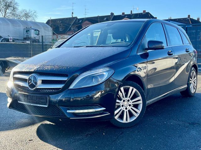 Mercedes-Benz B 180 CDI ~ BI-XENON ~ KAMERA ~ NAVI ~ SHZ ~