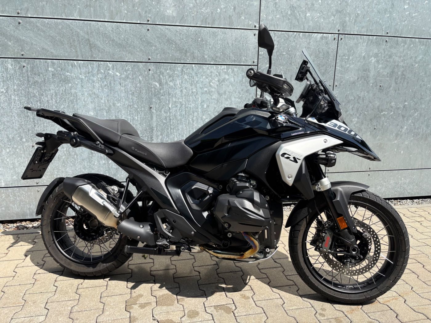 Fahrzeugabbildung BMW R 1300 GS Triple Black ASA ACC