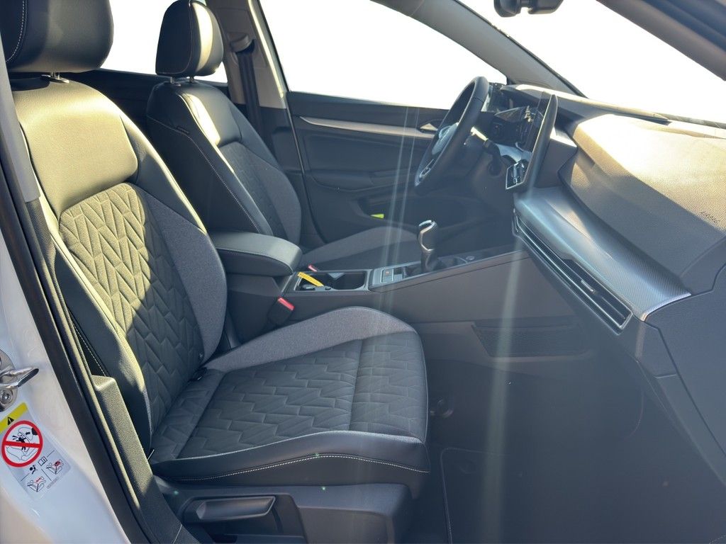 Volkswagen Golf - Bild 11