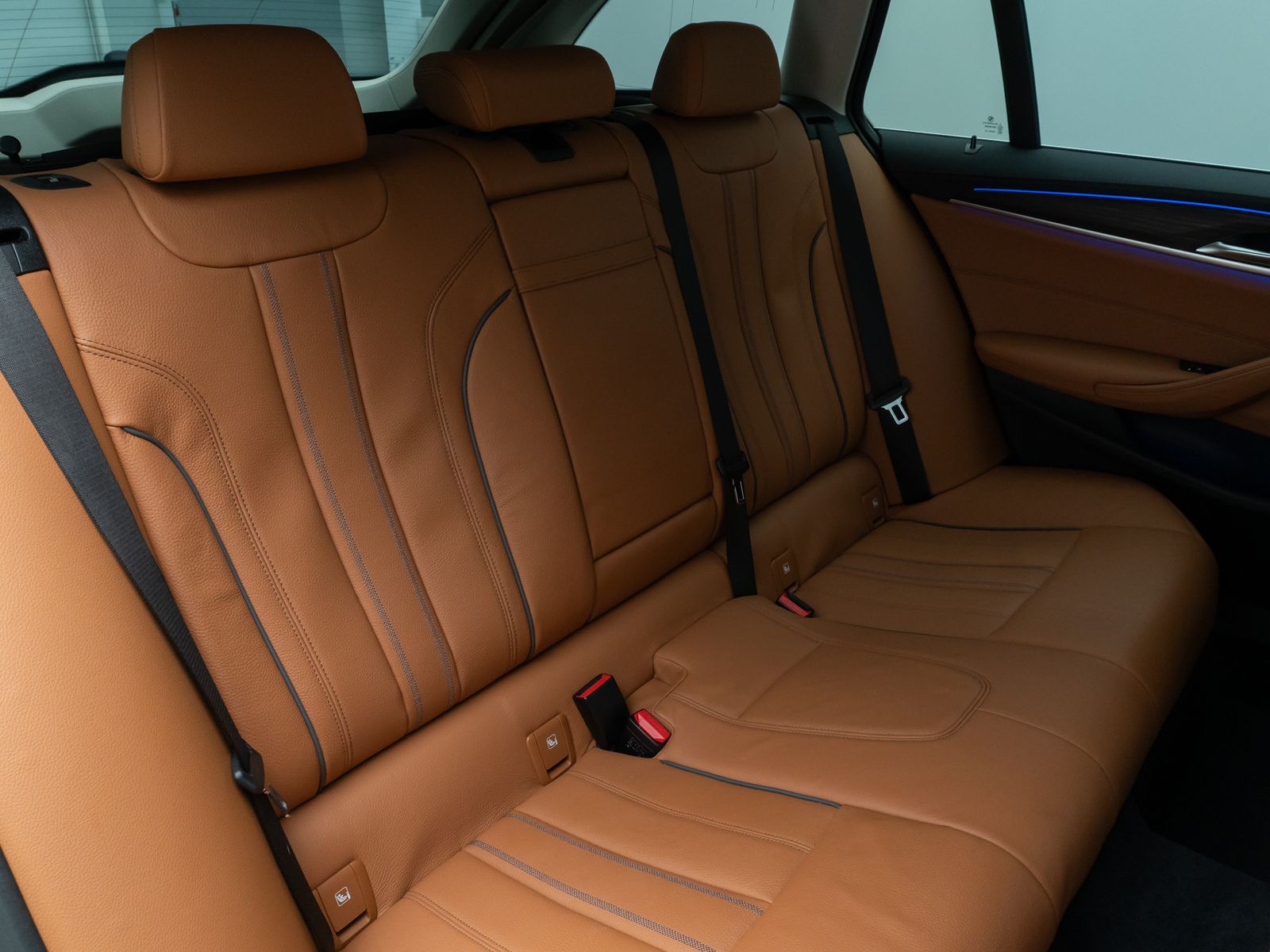 Fahrzeugabbildung BMW 520d xD Luxury Line DAB HUD Kamera Laser Komfort