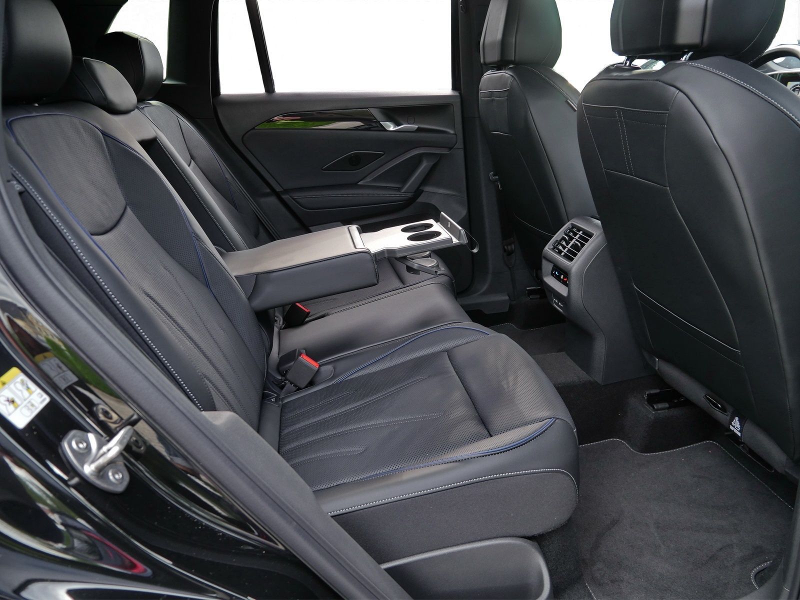 Volkswagen Tiguan - Bild 19
