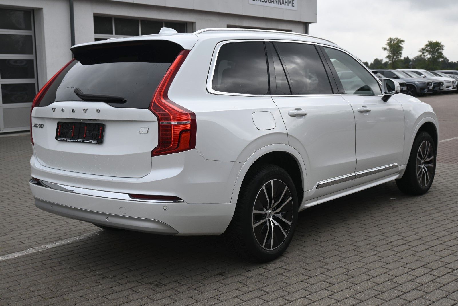 Fahrzeugabbildung Volvo XC90 T8 AWD RC Inscription Expression*RFK*PANO*