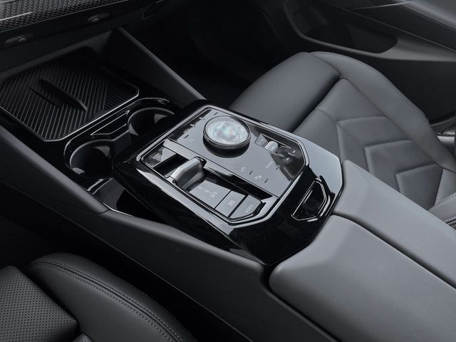Foto Nummer 8: BMW 530e xDrive