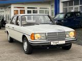Mercedes-Benz 230 Automatik aus 2. Hd! H-KENNZEICHEN! - weiße Mercedes-Benz 230