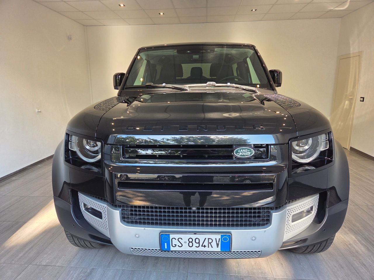 Land Rover Defender 90 3.0D I6 AWD Auto X-Dynami imagem 2