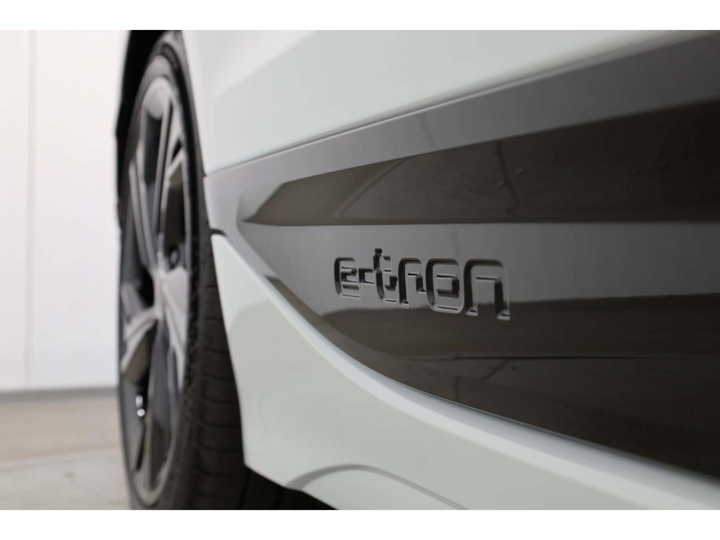 Audi S6 e-tron - Bild 27