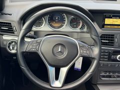 Fahrzeugabbildung Mercedes-Benz E 200 Cabriolet Avantgarde *SHZ*TEMP*NAVI*KLIMA*