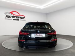 BMW 118  i Advantage LED NAVI PDC AHK Panorama
