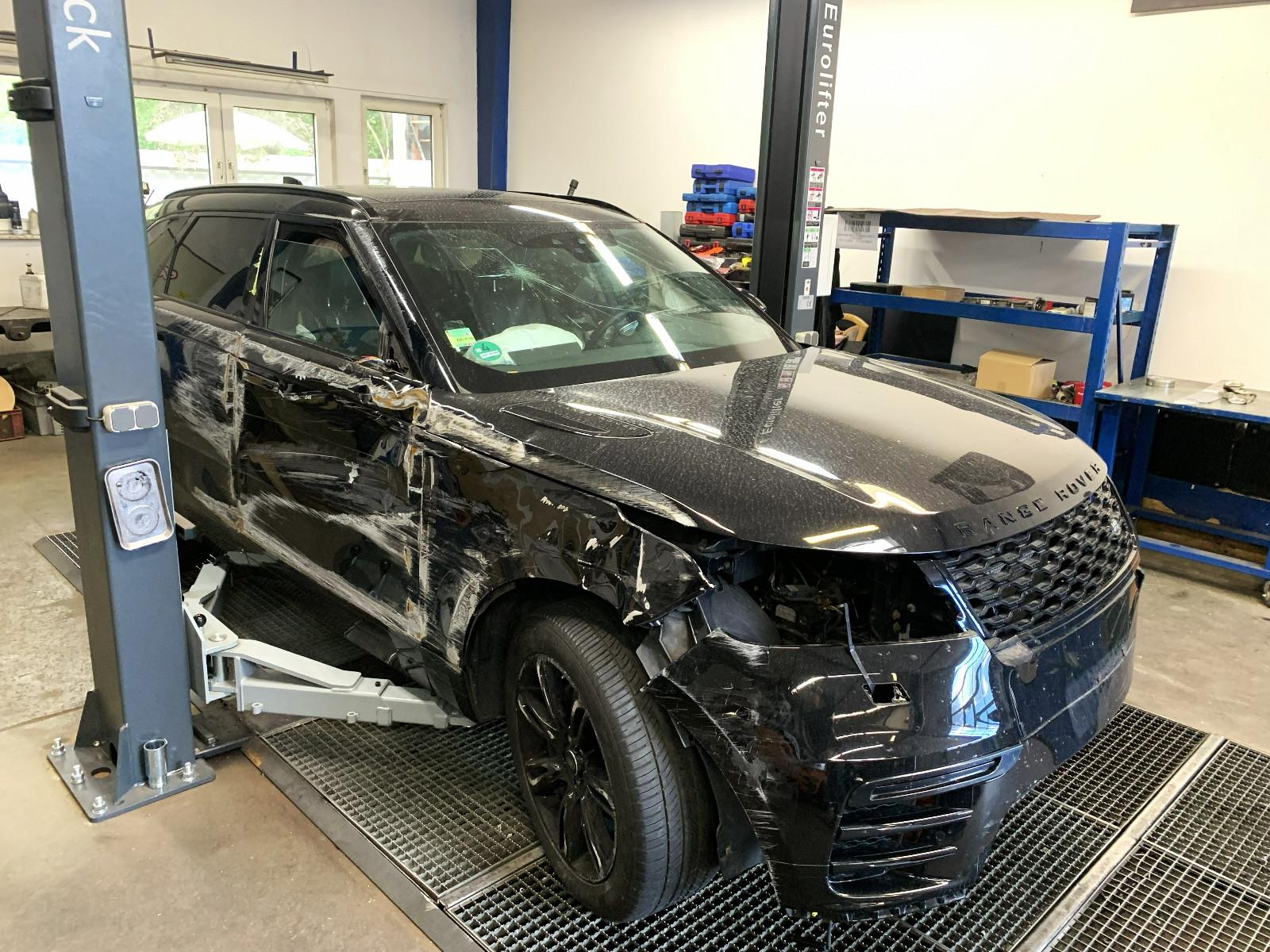 Land Rover Range Rover Velar R-Dynamic S