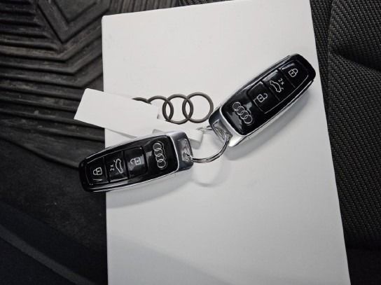 Fahrzeugabbildung Audi A6 Avant 35 TDI S-tronic NAVIGATION VIRTUAL LED