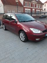 Ford Focus 1.6 * Kombi * Klima - Ford Focus aus 2004: Kombi