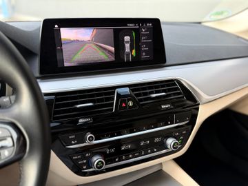 BMW 520 - 7