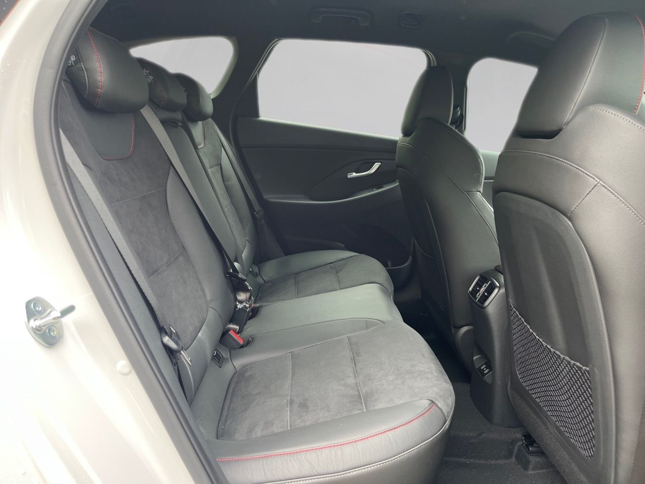 Fahrzeugabbildung Hyundai i30 N-LINE X *BT*CARPLAY*NAVI*SHZ*LHZ*KLIMAA*