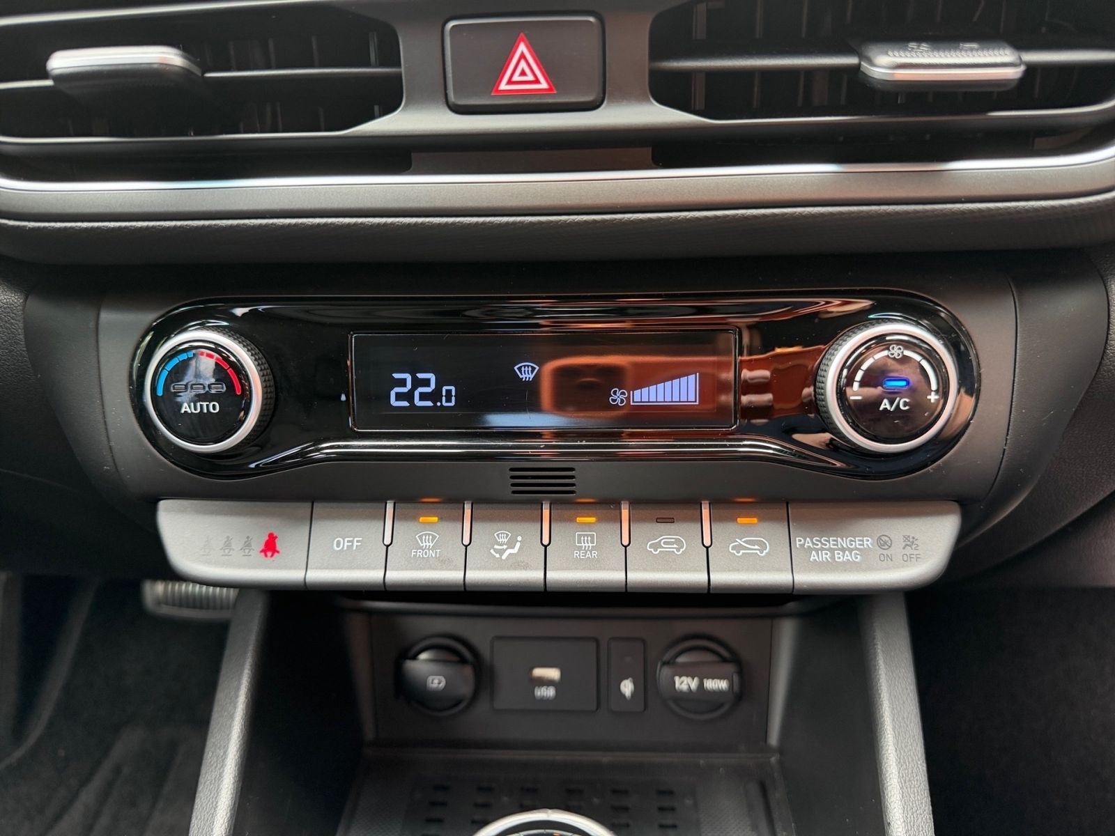 Fahrzeugabbildung Hyundai KONA 1.6 T-GDI Prime Navi LED