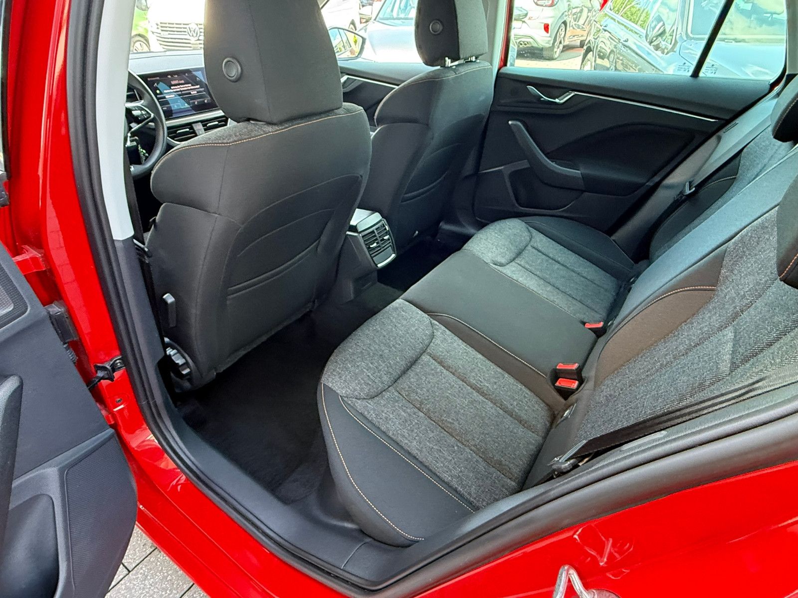 Fahrzeugabbildung SKODA Scala Clever Navi, DSG, Alu, Sitzheizung