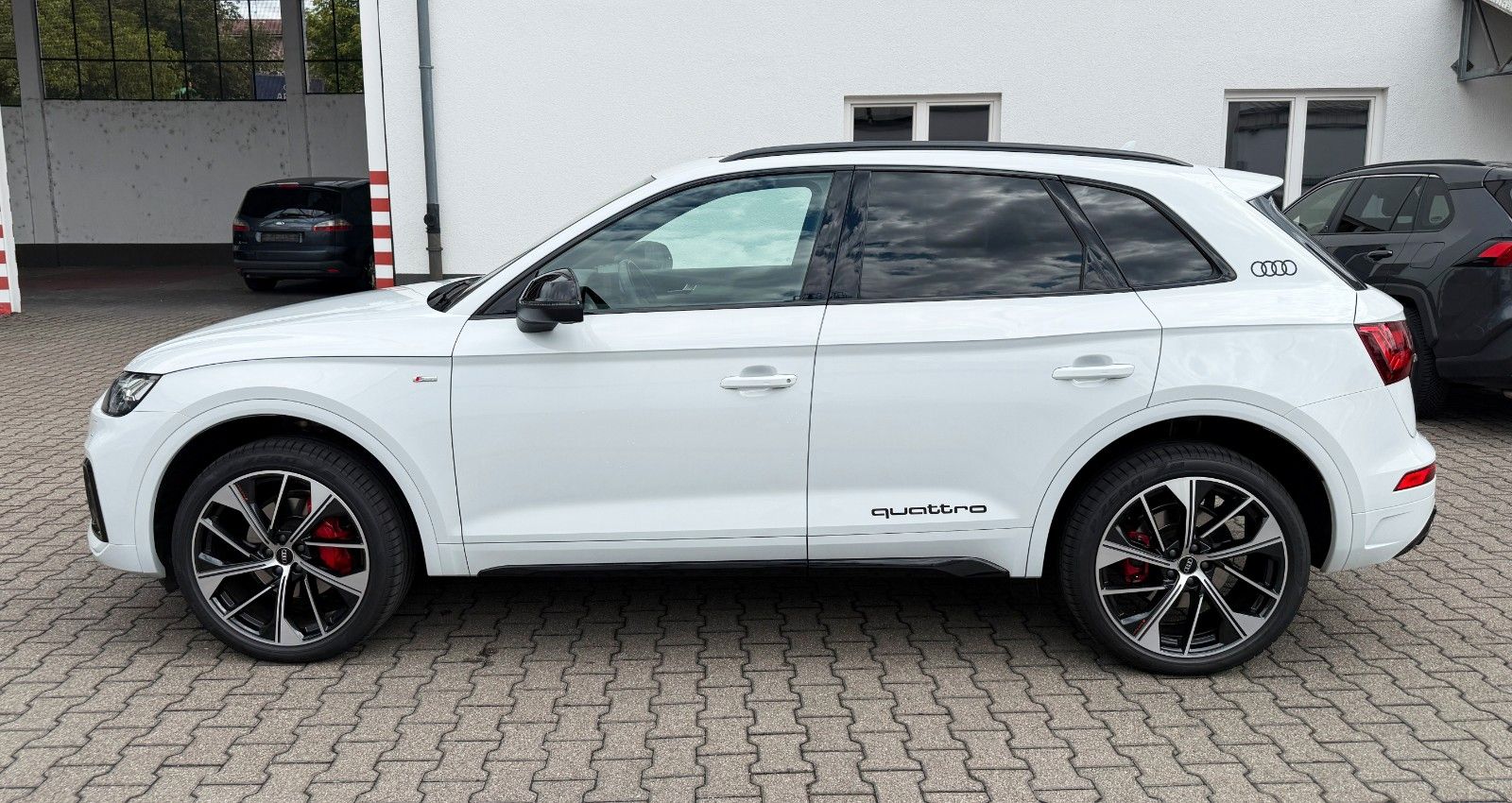Audi Q5 40 TDI Quattro 3x S line PANO STANDHZ ACC 21Z foto 3