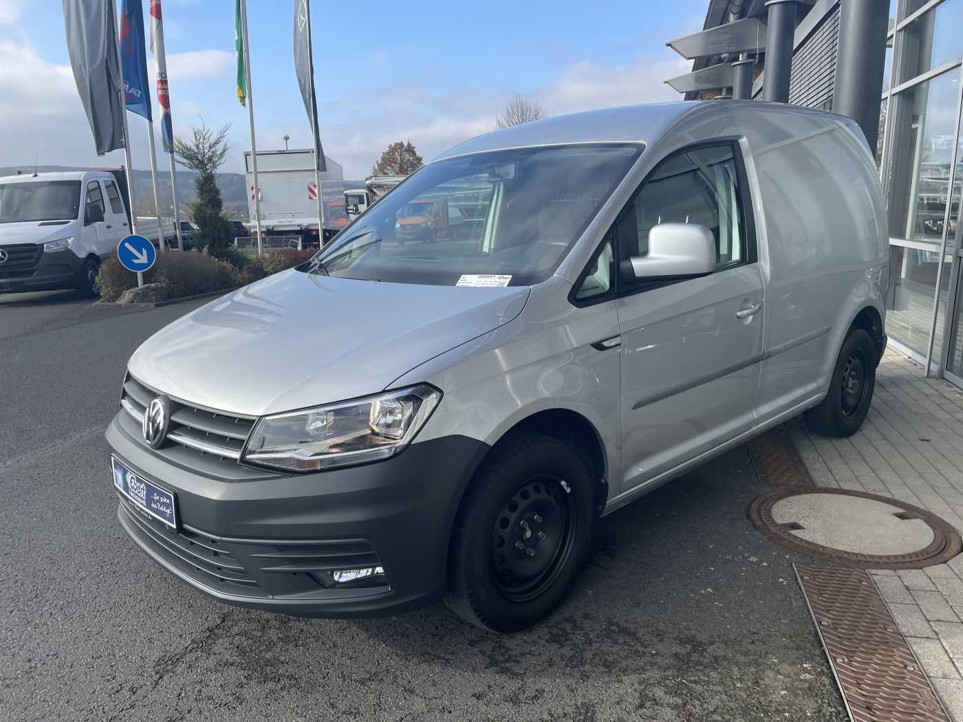 Fahrzeugabbildung Volkswagen Caddy 2.0 TDI Klima Navi SHZ Trennwand klappbar
