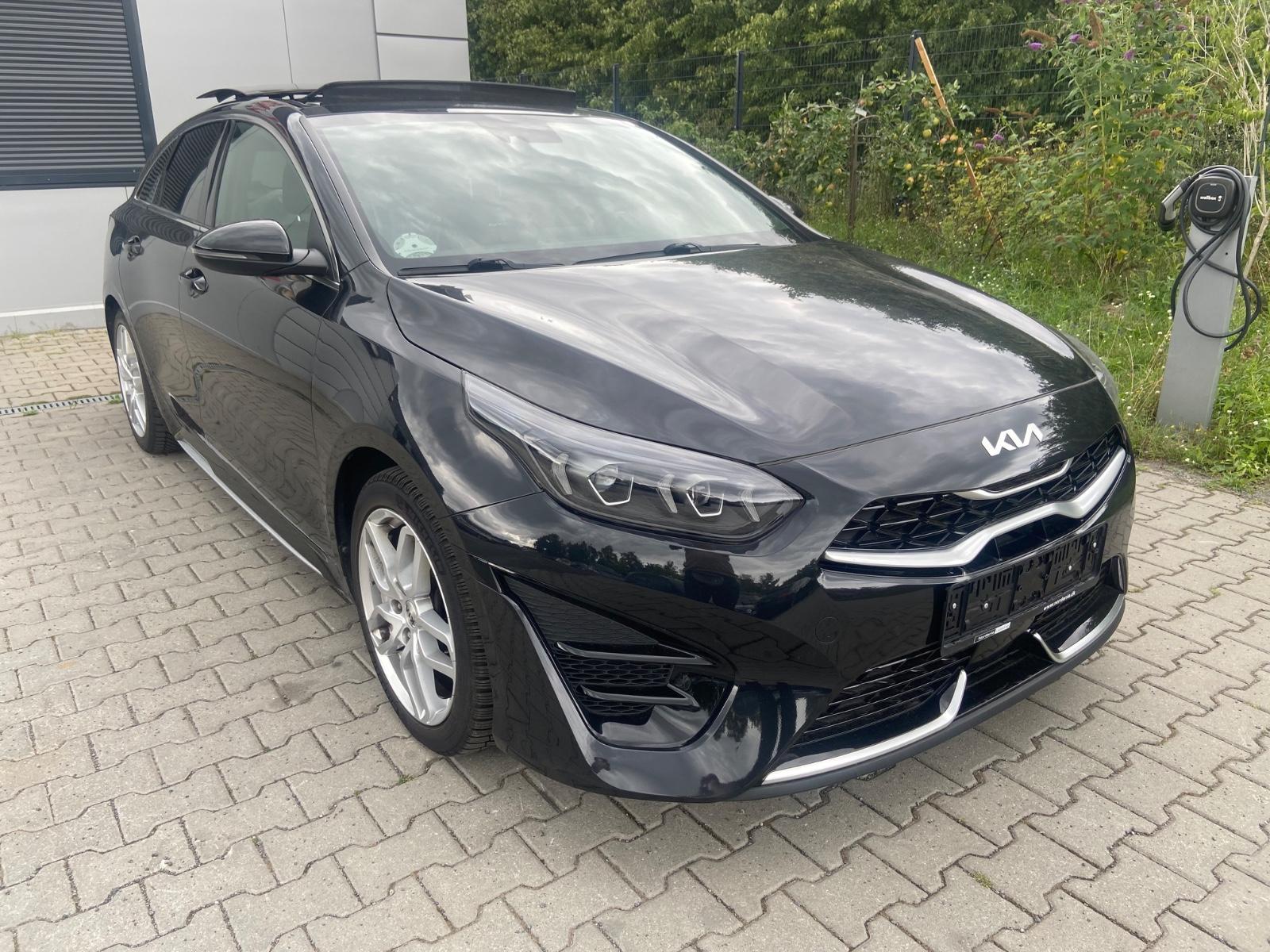 Kia pro cee'd / ProCeed