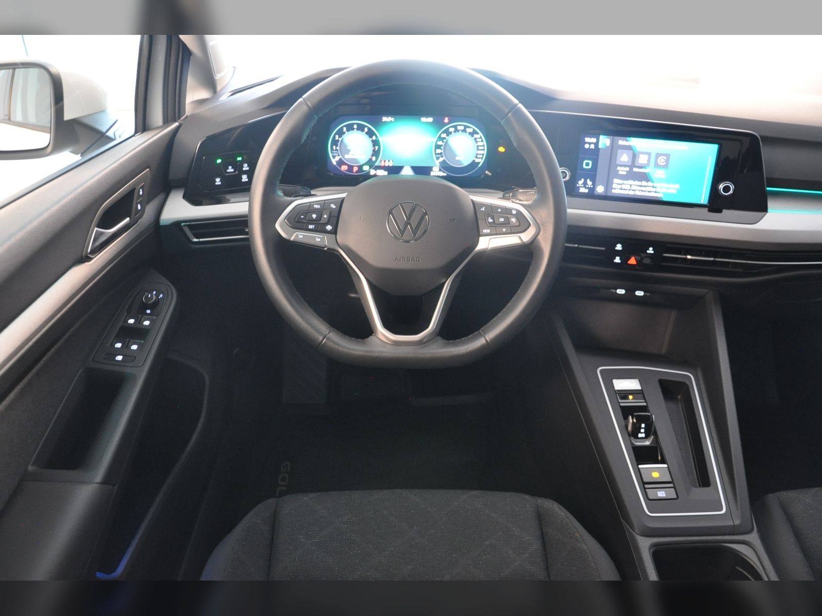 Volkswagen Golf  Life 1.0eTSI DSG ACC RKamera App-Navi LED foto 9