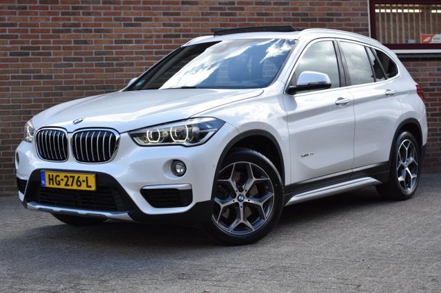 BMW X1 XDrive20d xLine '15 LED Leder Pano klima Crui