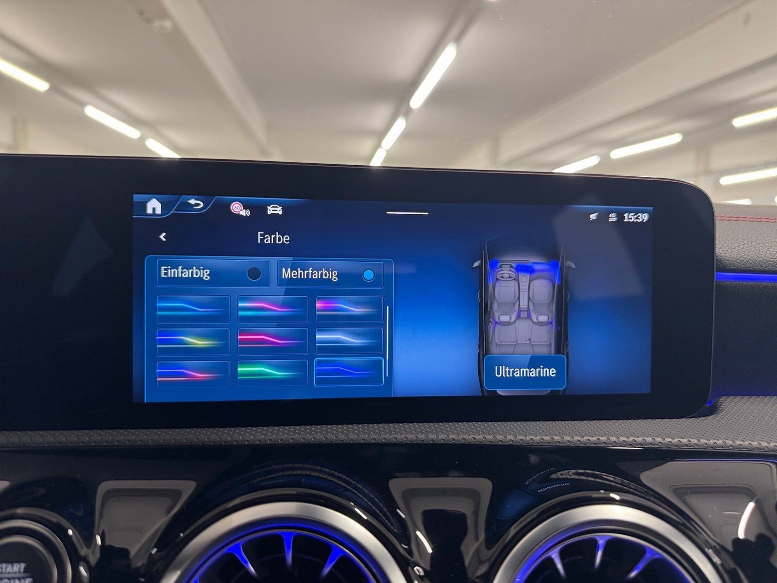 Fahrzeugabbildung Mercedes-Benz CLA 180 SB AMG*Kamera*LED*CarPlay*Easy-Pack*MBUX