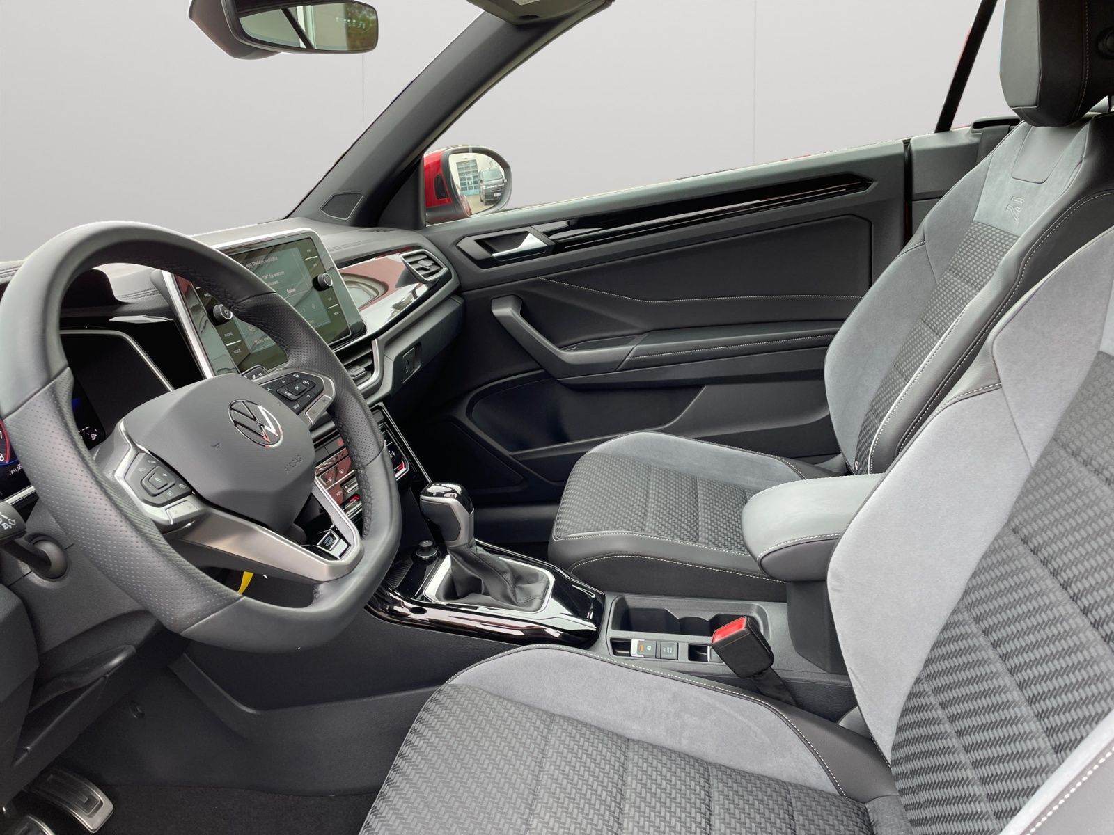 Volkswagen T-Roc - Bild 9