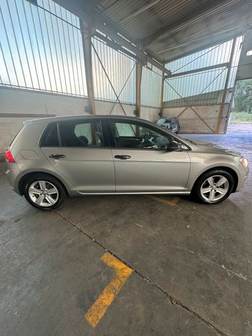 Volkswagen VW GOLF 7  Benzin 1,2 Sehr sparsam Auto Ne...