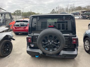 Jeep Wrangler - 4