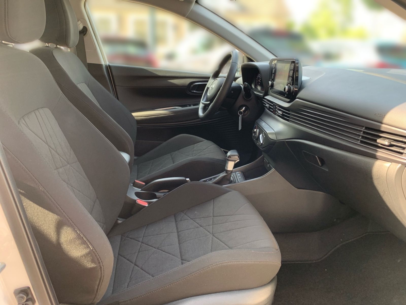 Fahrzeugabbildung Hyundai BAYON 1.0 T-GDI 7-DCT Trend Mild-Hybrid
