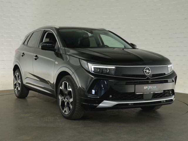 Grandland ULTIMATE AT+NAVI+KEYLESS+ACC+360 GRAD 