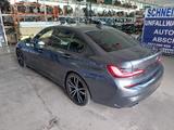 BMW 320 3 Limousine 320 d xDrive M Sport - BMW Unfallwagen