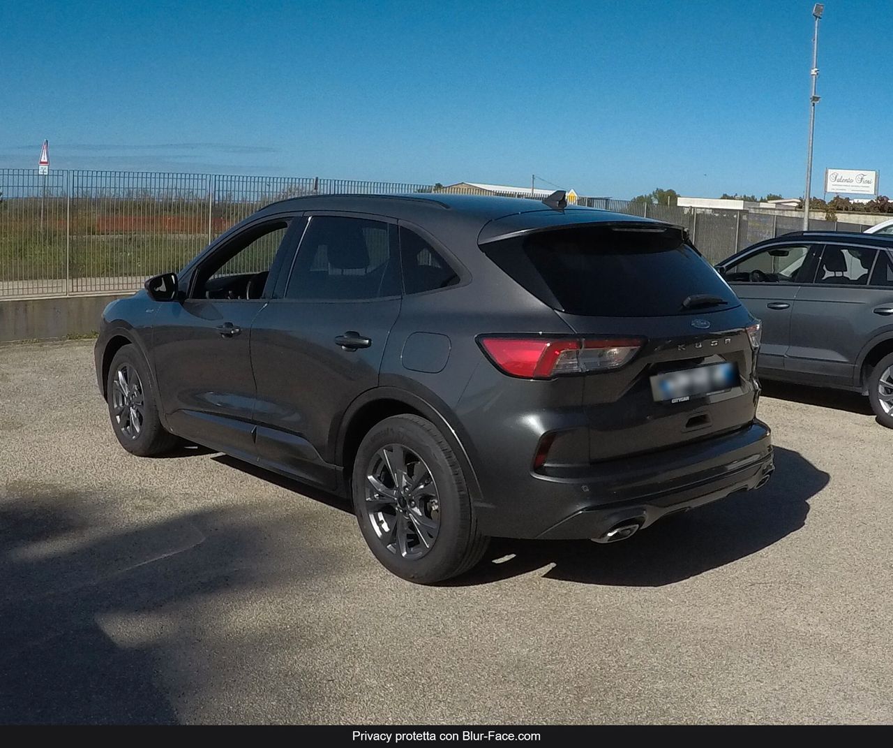 Ford Kuga 1.5 EcoBlue 120 CV aut. 2WD ST-Line imagem 3