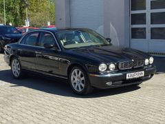 Fahrzeugabbildung XJ 6 3.0