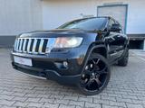 Jeep Grand Cherokee 5.7 V8 HEMI Overland - Jeep Grand Cherokee Overland mit Benzin-Antrieb