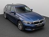 BMW 330e xD Sport Line ACC Kamera DAB AHK Panorama - mit Hybrid-Antrieb: Allradantrieb