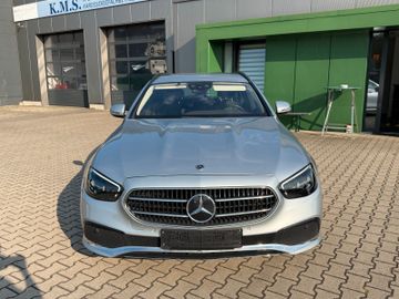 Mercedes E 220 - 6