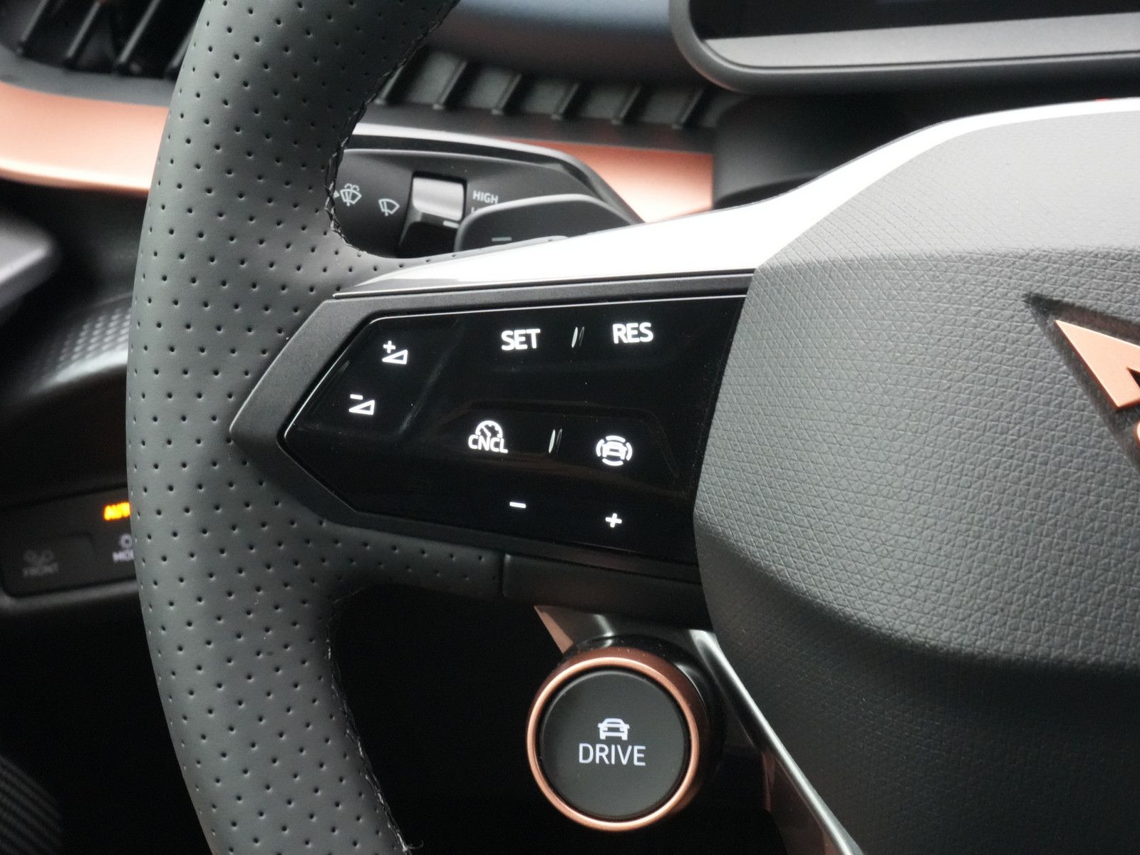 Cupra Tavascan - Bild 16