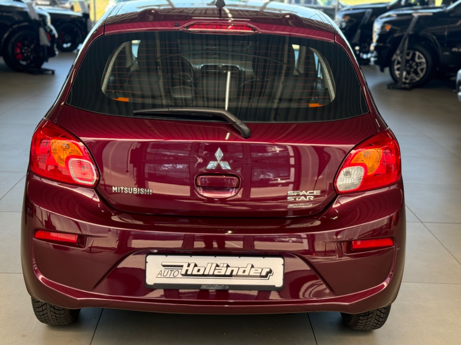 Fahrzeugabbildung Mitsubishi Space Star 1.0 Diamant Edition AHK Klima