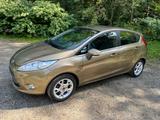 Ford Fiesta 1,4 Titanium mit Standheizung  - Ford Fiesta aus 2011: ST