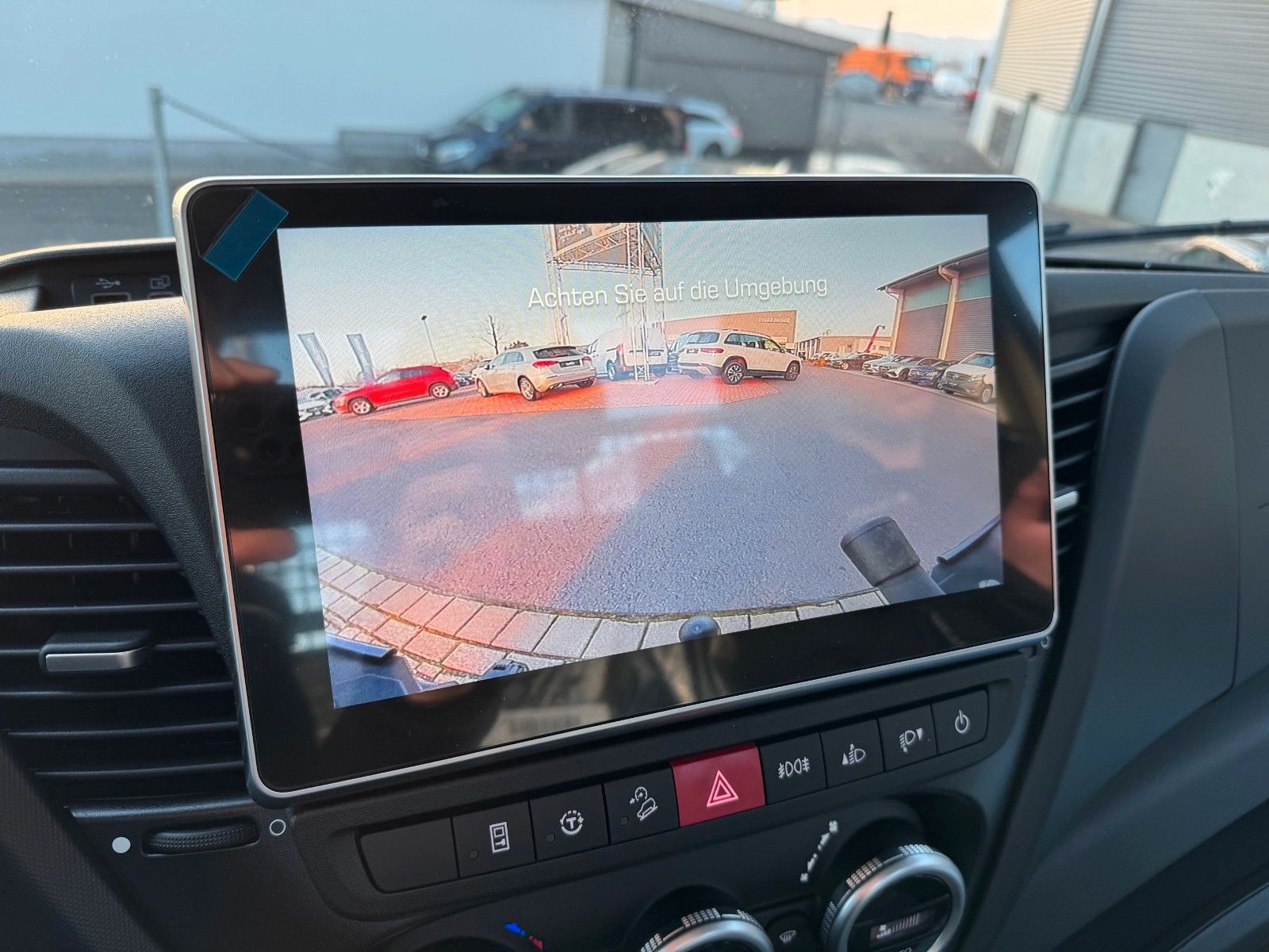 Fahrzeugabbildung Iveco Daily 60C18 H 3-S.-Kipper *R3.450mm*2xAHK*