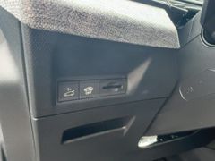 Foto Nummer 18: PEUGEOT 5008