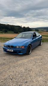 BMW E39 535i | Estorilblau | Handschalter - BMW 535: 535i E39