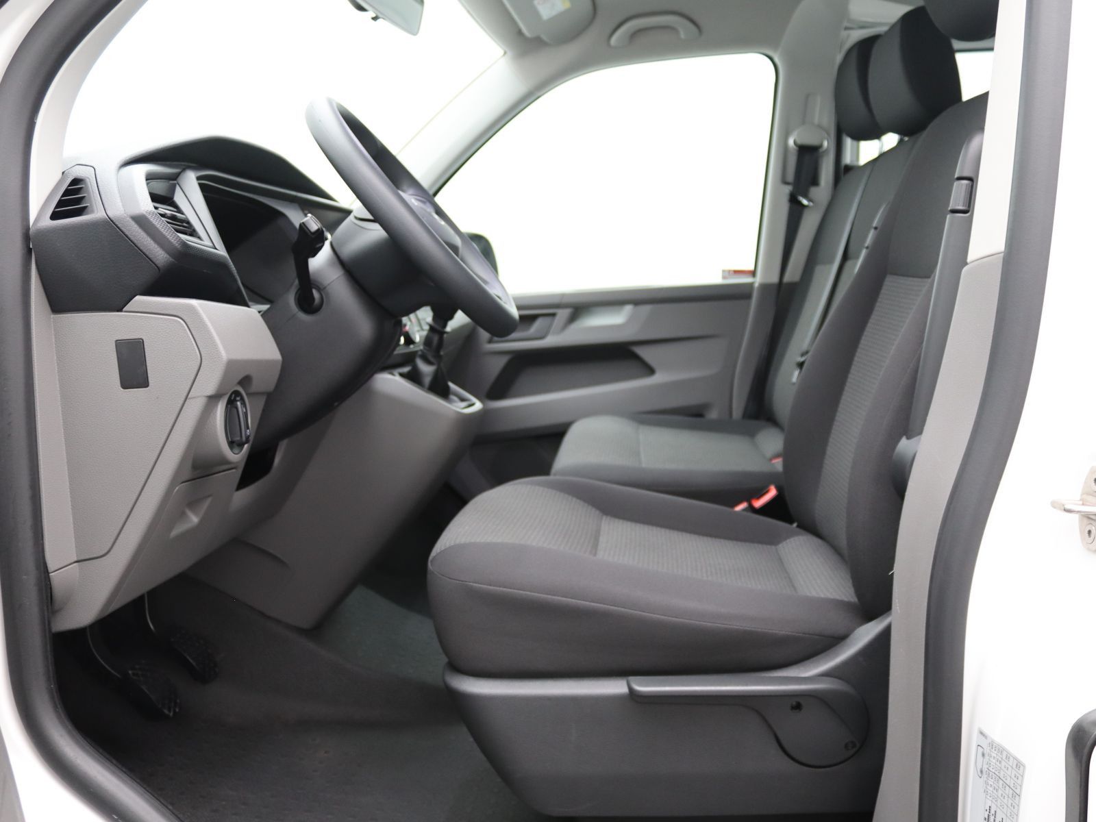 Volkswagen T6 Kombi - Bild 13