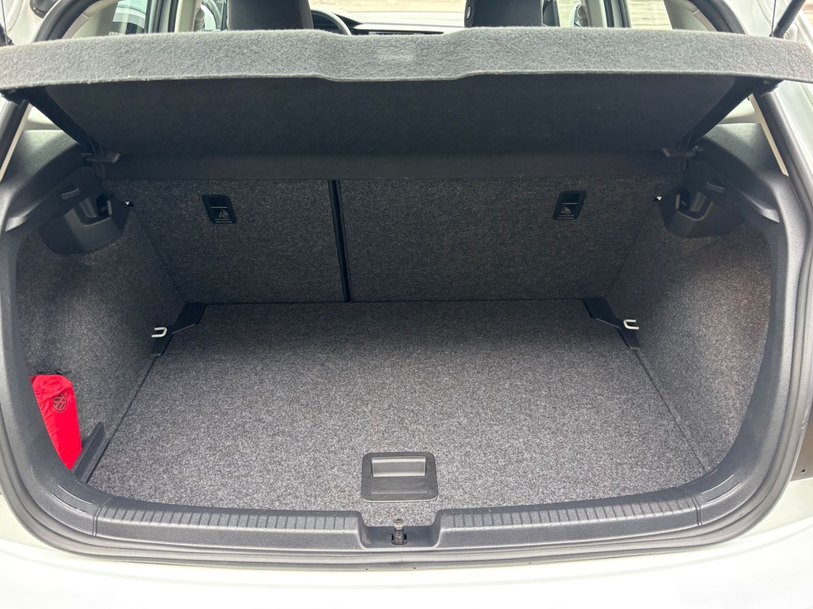 Fahrzeugabbildung Volkswagen Polo VI Comfortline