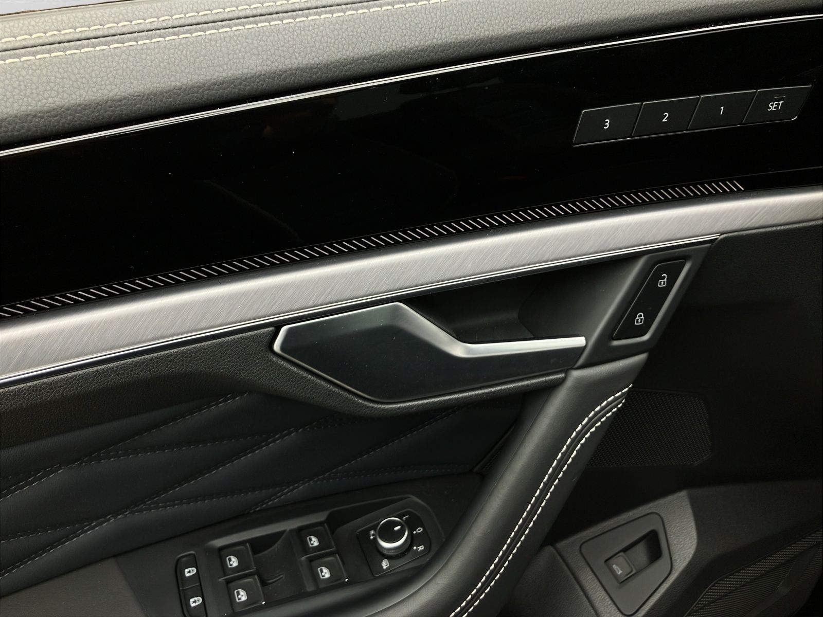 Volkswagen Touareg - Bild 15